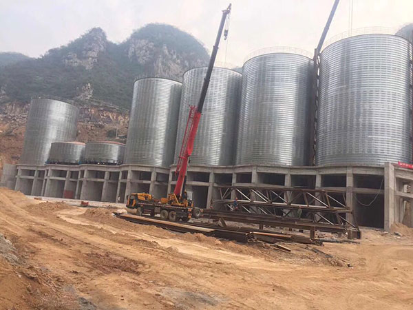 大型鋼板倉廠家設計氣力輸送系統的要點是什么